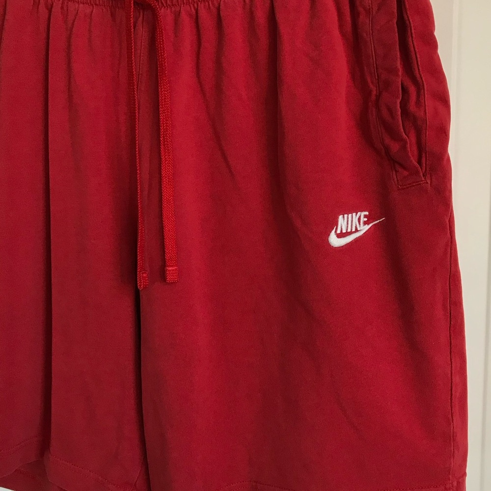 NIKE Men's XL Red Casual Athletic Sports Drawstring Fleece Shorts w/pockets GUC - Picture 4 of 14